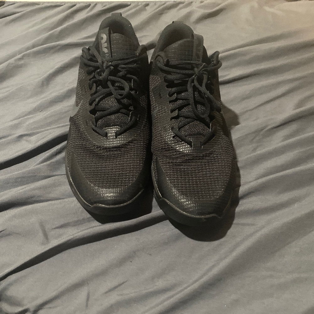 Nike air max trainer brand new